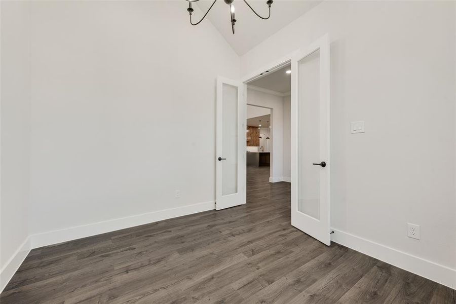 Spacious, unfurnished interior of a new home in Lincoln Pointe, Van Alstyne (Image 25). Spacious, unfurnished interior of a new home in Lincoln Pointe, Van Alstyne (Image 25).