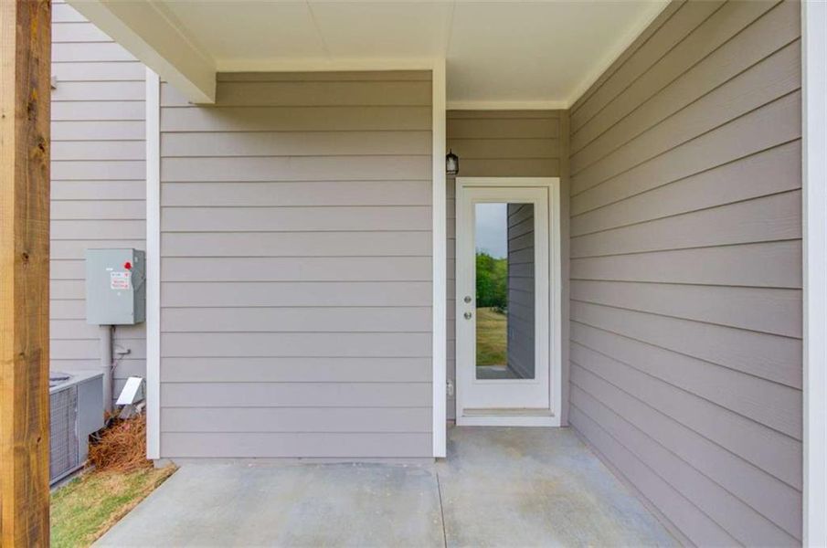 Exterior details and patio area of a home in , Lula (Image 3).