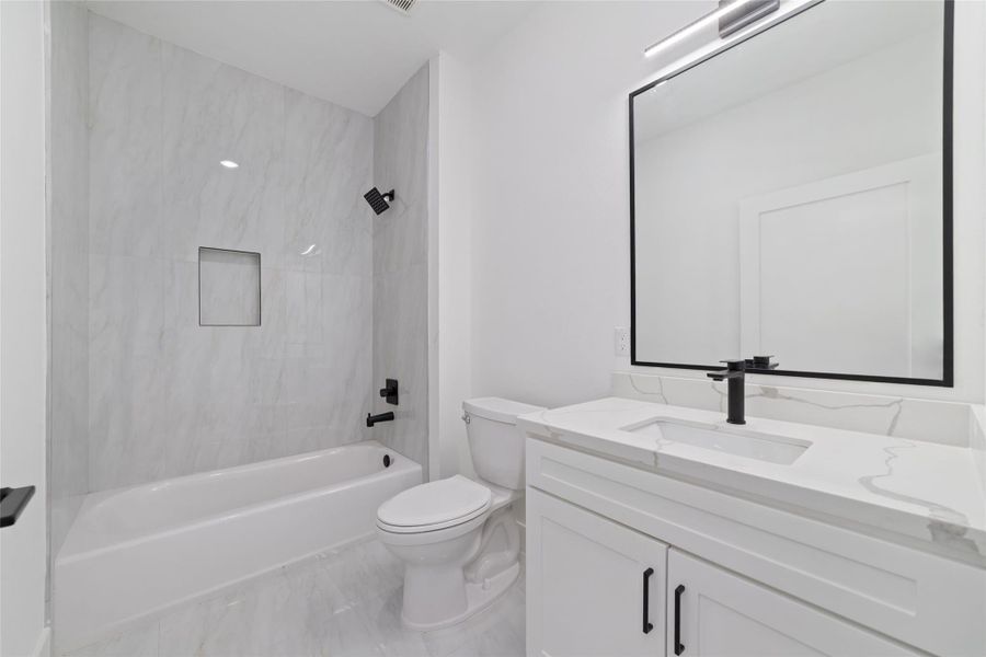 Furnished interior view inside a new home in , Houston (Image 10). Furnished interior view inside a new home in , Houston (Image 10).