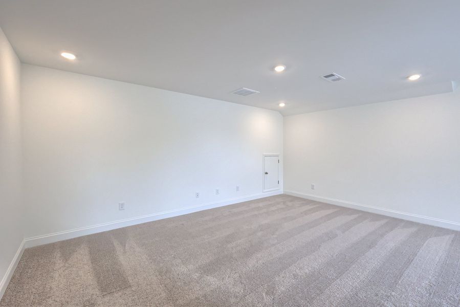 *Photo of example home. Selections and finishes may vary.