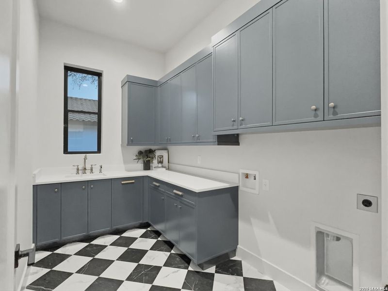 Furnished interior view inside a new home in , San Antonio (Image 45).