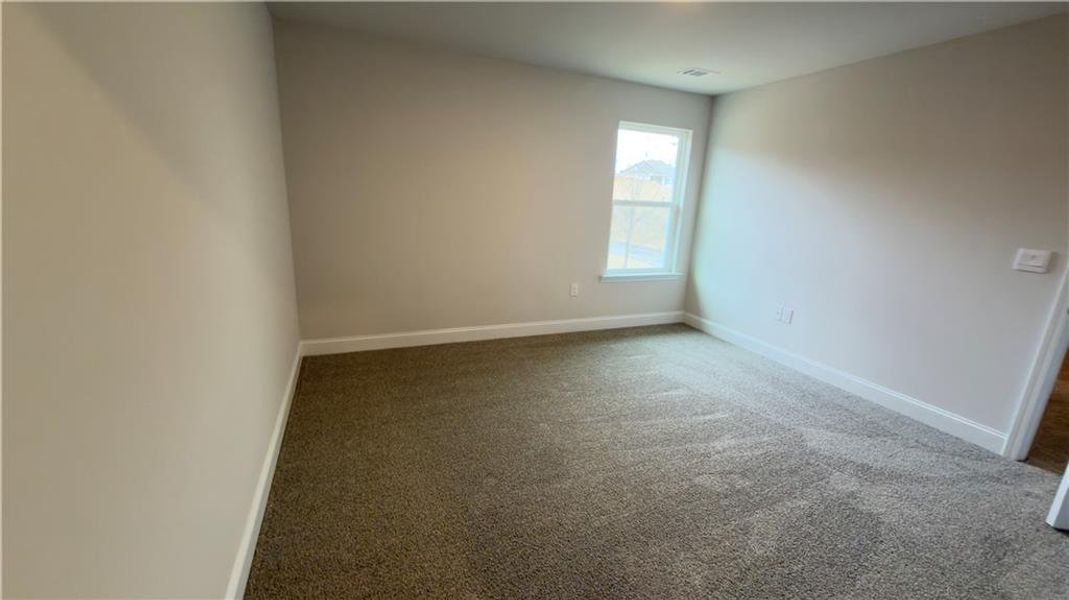 Spacious, unfurnished interior of a new home in Habersham Meadows, Demorest (Image 26).