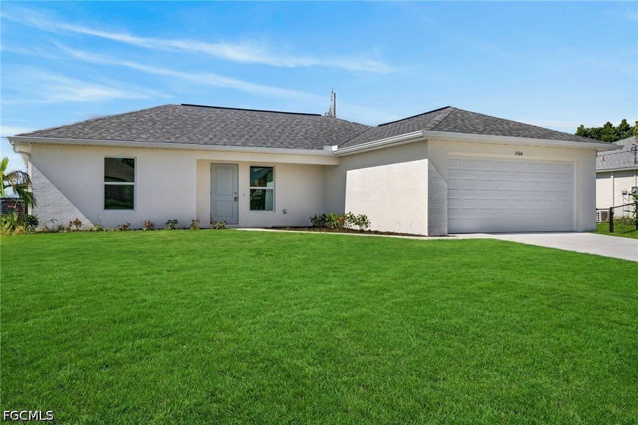 Exterior details and patio area of a home in Cape Coral, Cape Coral (Image 2). Exterior details and patio area of a home in Cape Coral, Cape Coral (Image 2).