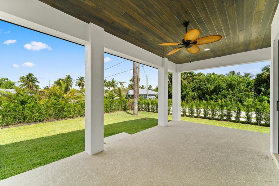 Image 38 of a home in .