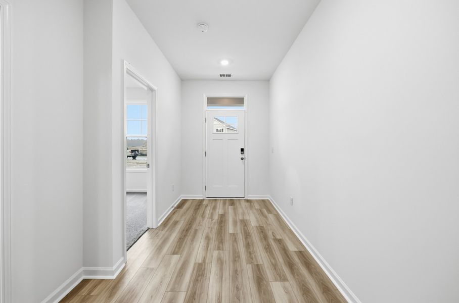 Representative unfurnished interior of a home built from the Bailey II by Great Southern Homes in Southbridge, Sumter (Image 81). Representative unfurnished interior of a home built from the Bailey II by Great Southern Homes in Southbridge, Sumter (Image 81).