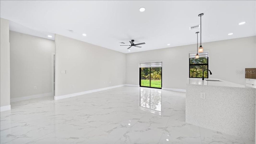 Spacious, unfurnished interior of a new home in , Lehigh Acres (Image 15).
