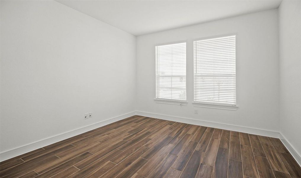 Extra Suite (*Photo not of actual home and used for illustration purposes only.) Extra Suite (*Photo not of actual home and used for illustration purposes only.)