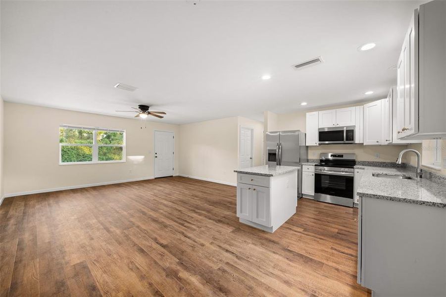 Spacious, unfurnished interior of a new home in , Lake Placid (Image 23). Spacious, unfurnished interior of a new home in , Lake Placid (Image 23).
