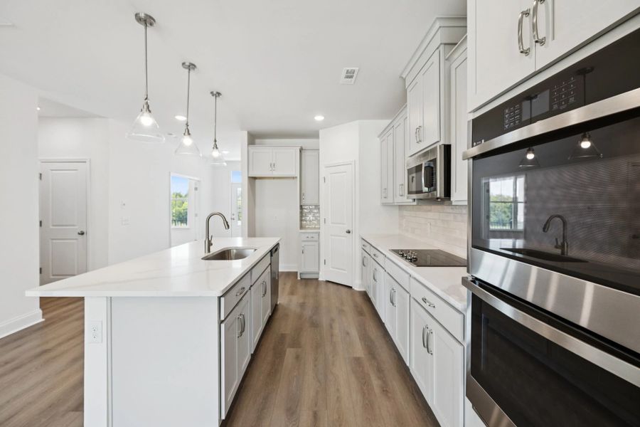 Image 39 of a home in Willow Landing.