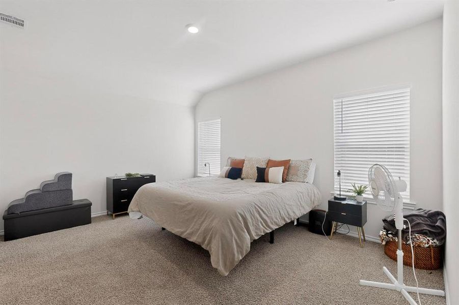 Furnished interior view inside a new home in , Lavon (Image 37). Furnished interior view inside a new home in , Lavon (Image 37).