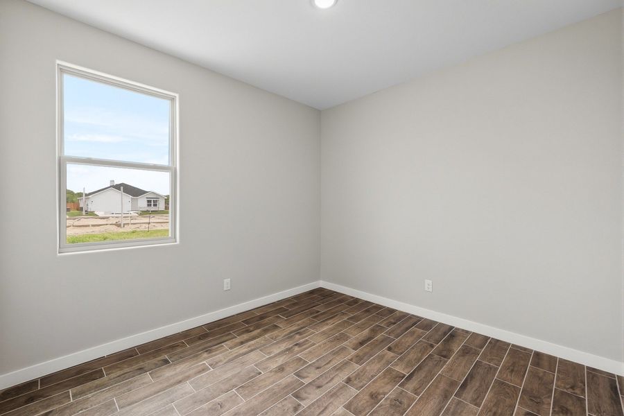 Spacious, unfurnished interior of a new home in Paloma Ranch, Harlingen (Image 14).