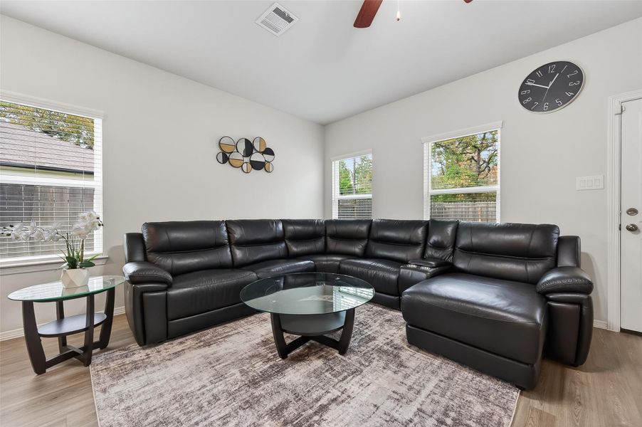 Furnished interior view inside a new home in , Tomball (Image 44).