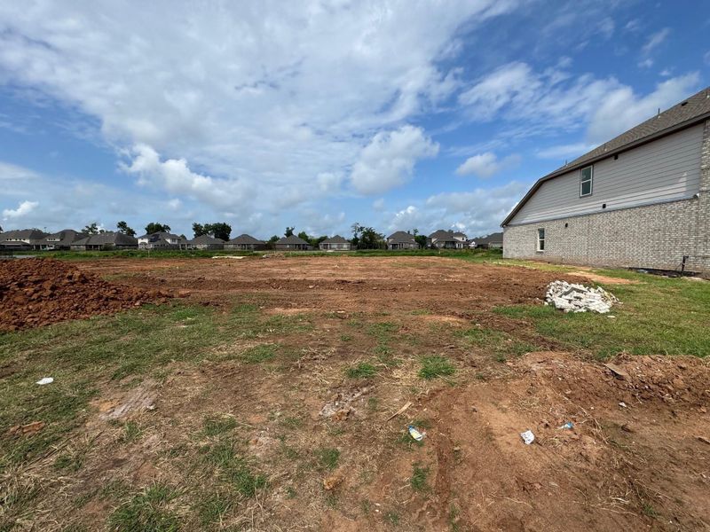 Image 34 of a home in Woodshore. Image 34 of a home in Woodshore.