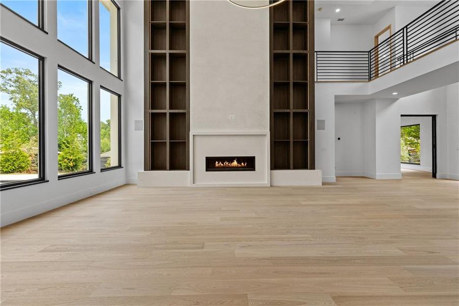 Spacious, unfurnished interior of a new home in , Sugar Hill (Image 63).