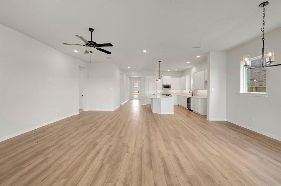 Spacious, unfurnished interior of a new home in Legacy - Retreat Collection, League City (Image 13).