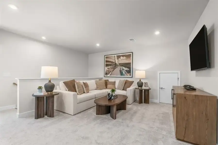 Representative furnished interior of a home built from the Silverleaf by Ryan Homes in Sterling Oaks Signature Series, Ash (Image 31). Representative furnished interior of a home built from the Silverleaf by Ryan Homes in Sterling Oaks Signature Series, Ash (Image 31).