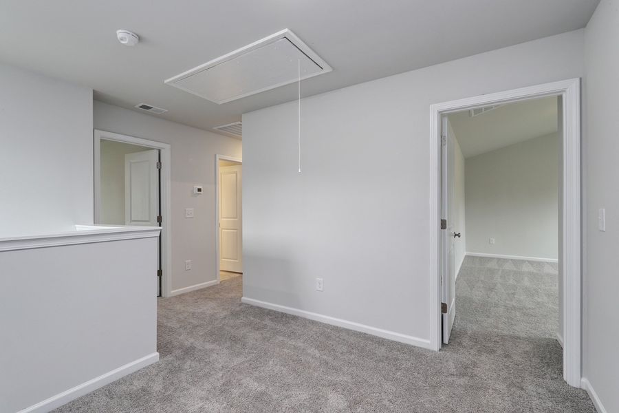 Spacious, unfurnished interior of a new home in Hainer Place, Conway (Image 24).