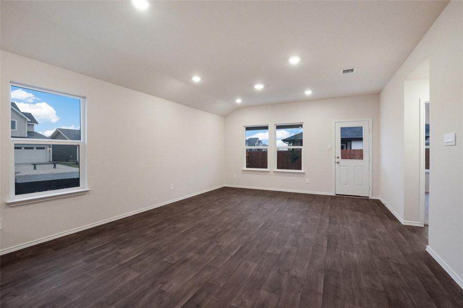 Spacious, unfurnished interior of a new home in Watermill, Uhland (Image 13). Spacious, unfurnished interior of a new home in Watermill, Uhland (Image 13).