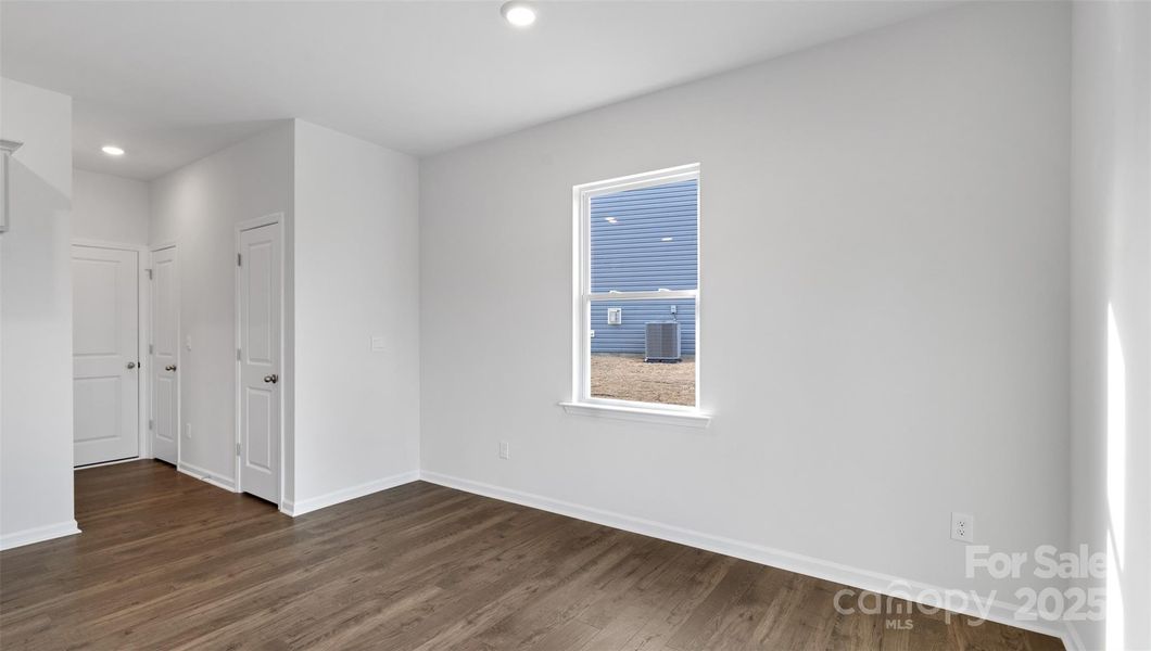 Photos are representative Photos are representative