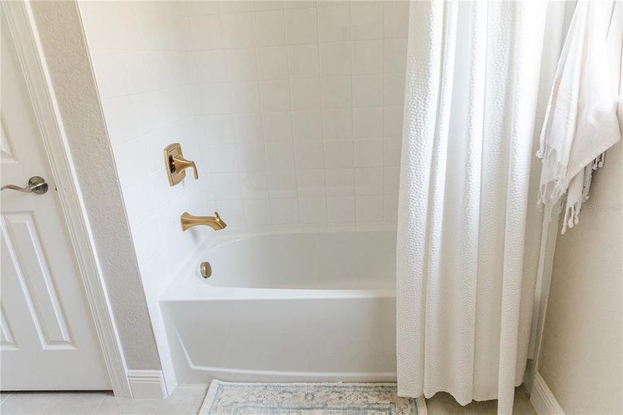 Image 52 of a home in .