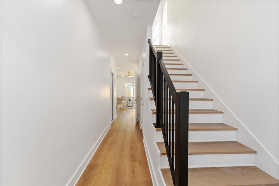 Spacious, unfurnished interior of a new home in , Houston (Image 20).