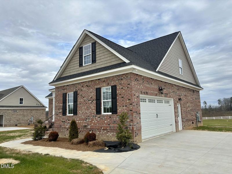 5e884454-f80f-4689-8836-1fef66c92991