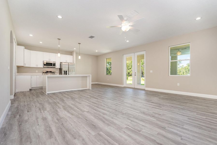 Spacious, unfurnished interior of a new home in , Palm Bay (Image 27). Spacious, unfurnished interior of a new home in , Palm Bay (Image 27).