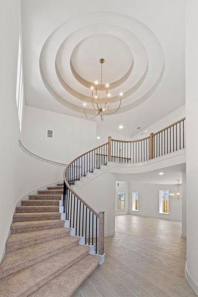 Spacious, unfurnished interior of a new home in Parmer Ranch, Georgetown (Image 15).