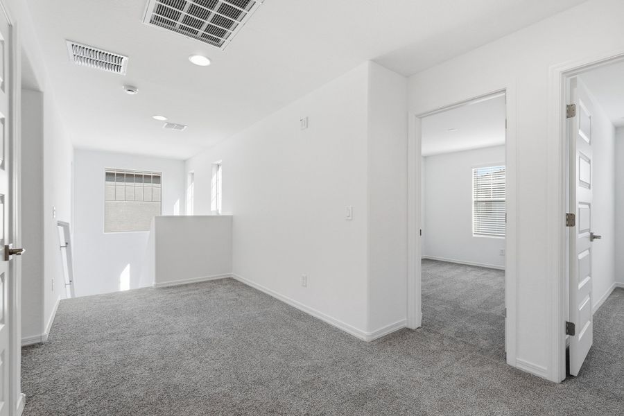 Spacious, unfurnished interior of a new home in Parkside, Avondale (Image 31).