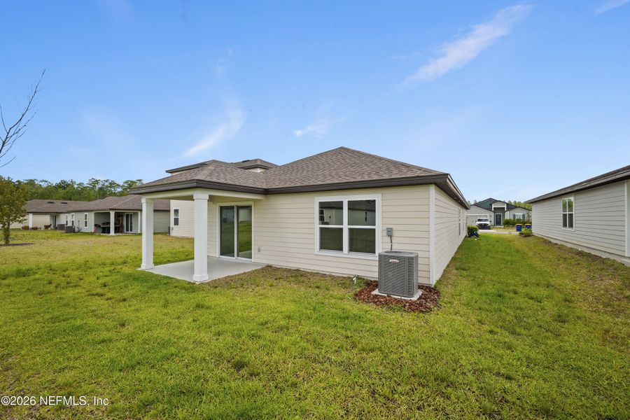 Exterior details and patio area of a home in Westport Landing, Jacksonville (Image 27).