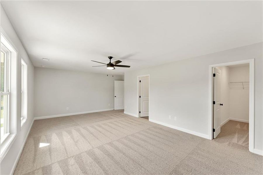 Spacious, unfurnished interior of a new home in Wildwood Place, Powder Springs (Image 13). Spacious, unfurnished interior of a new home in Wildwood Place, Powder Springs (Image 13).