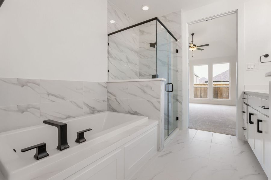 3324 Maidenhair - Primary Bathroom 3324 Maidenhair - Primary Bathroom