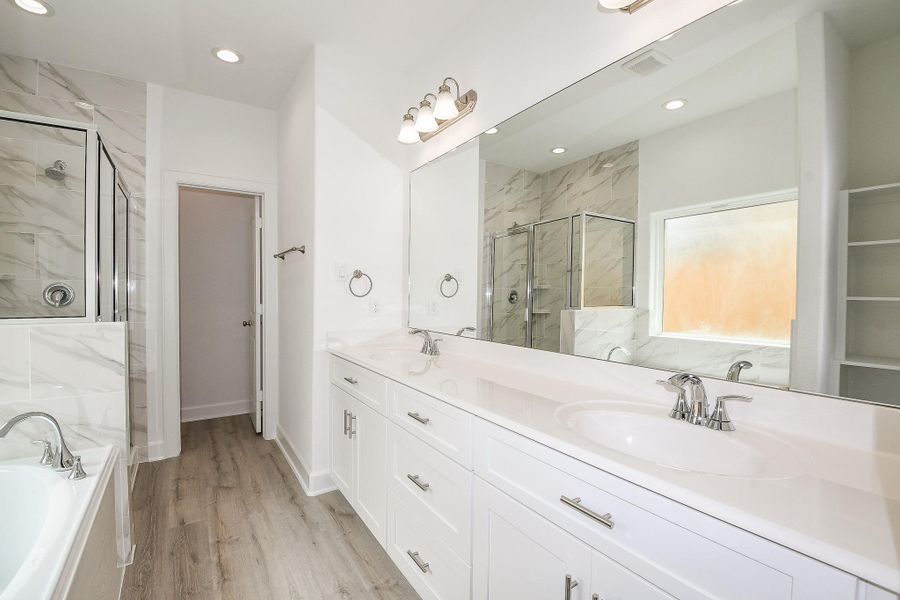 Furnished interior view inside a new home in , Houston (Image 15). Furnished interior view inside a new home in , Houston (Image 15).