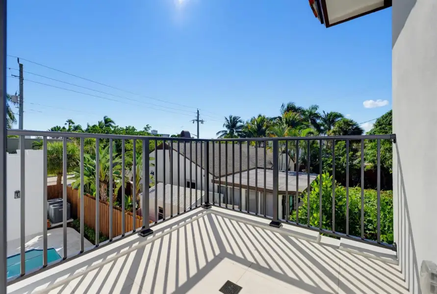 Warren_KIrschbaum_3601_Olive_056 Warren_KIrschbaum_3601_Olive_056