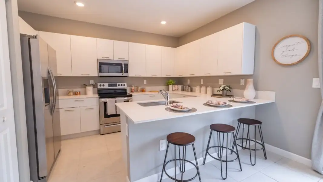 Image 4 of a home in Cedar Pointe: Cypress Collection.