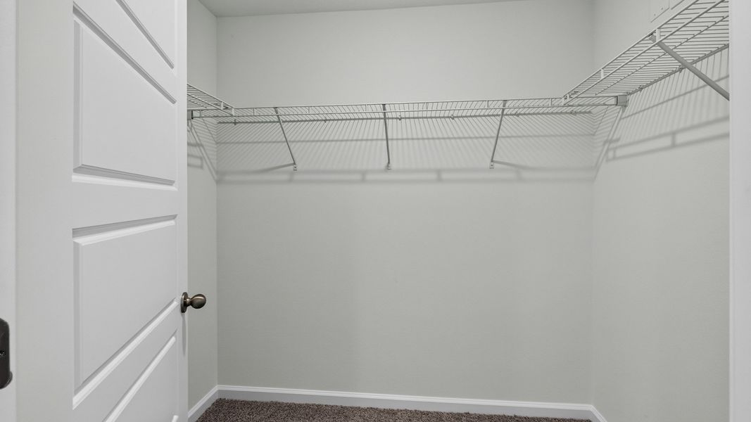 Representative unfurnished interior of a home built from the Weston by D.R. Horton in Bridle Creek Townhomes, Jacksonville (Image 21).