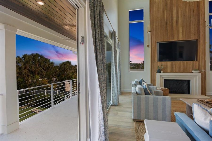 Image 55 of a home in .