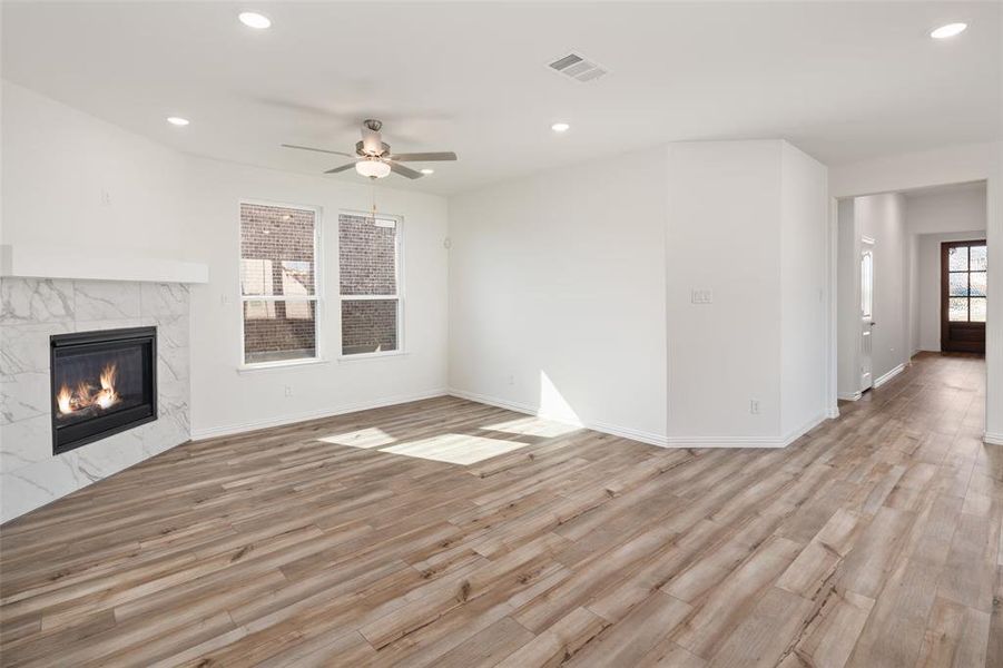 Spacious, unfurnished interior of a new home in Edgewater, Fate (Image 20). Spacious, unfurnished interior of a new home in Edgewater, Fate (Image 20).