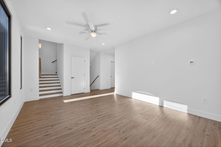 2nd-Floor-Living-Area-1050NovaNC