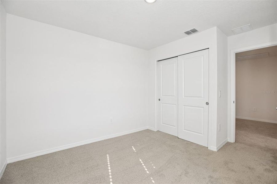 Spacious, unfurnished interior of a new home in , Lady Lake (Image 39).
