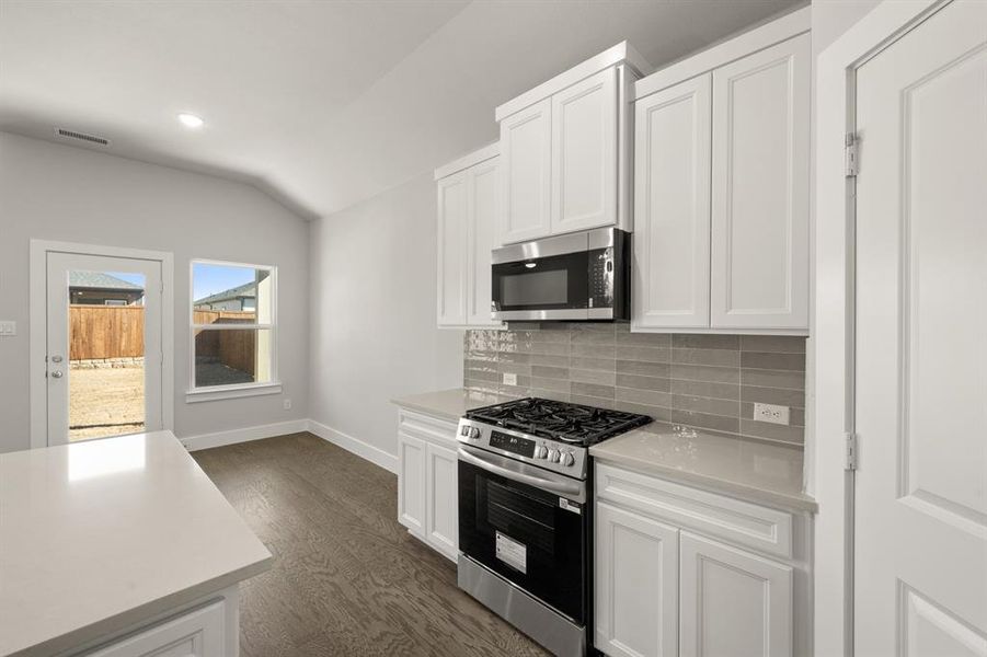 1732 Willow Patch- Kitchen-4 1732 Willow Patch- Kitchen-4