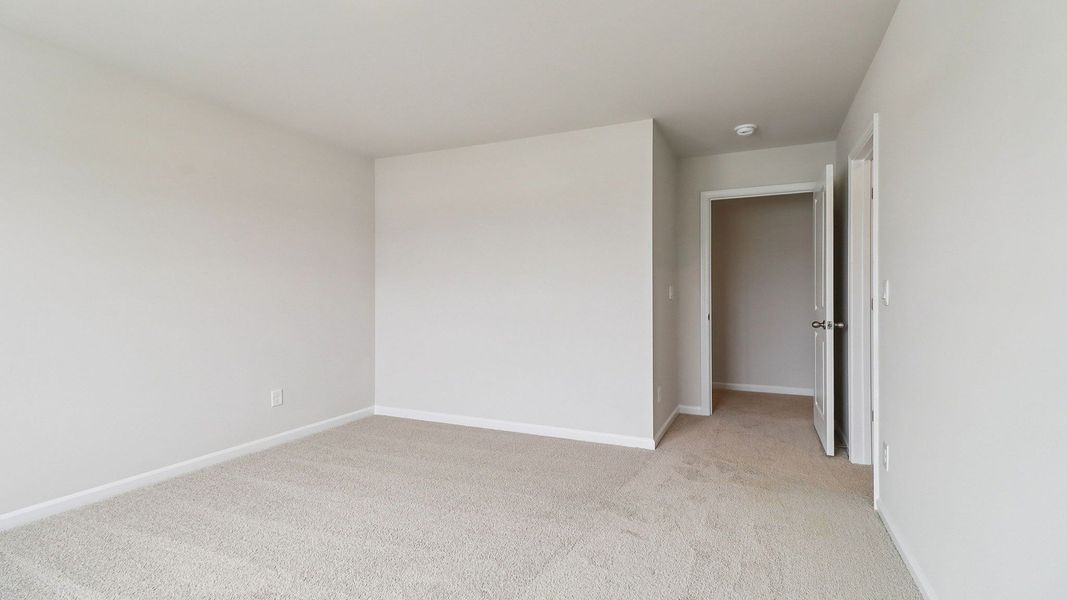 Spacious, unfurnished interior of a new home in Hunter's Branch, Hopkins (Image 20).