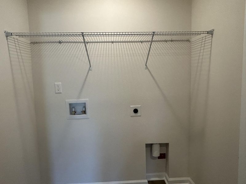 Spacious, unfurnished interior of a new home in , Summerville (Image 26).