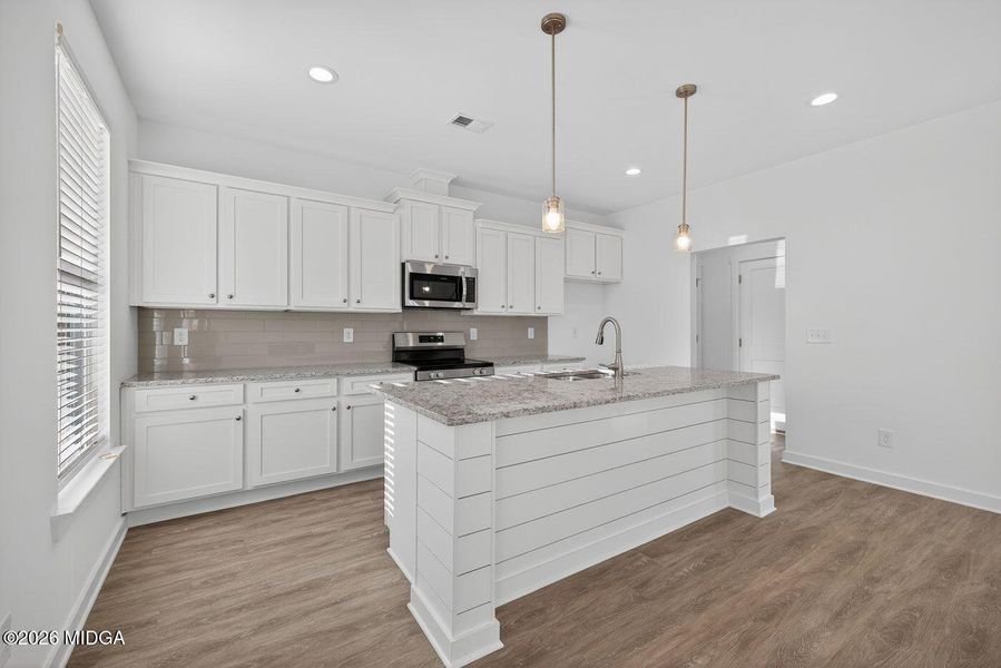 Furnished interior view inside a new home in Robins Estates, Warner Robins (Image 7).