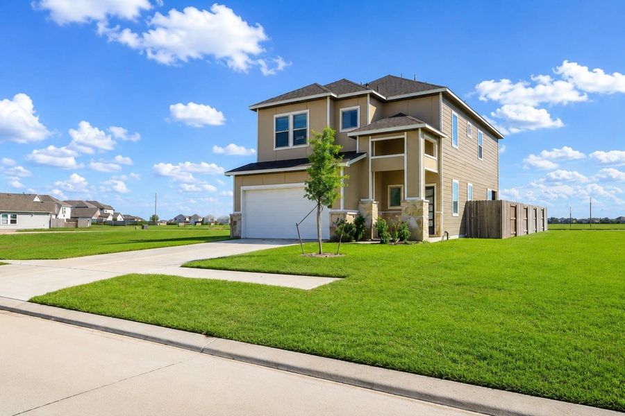 This home meets everyday comfort and is well maintained. This home meets everyday comfort and is well maintained.
