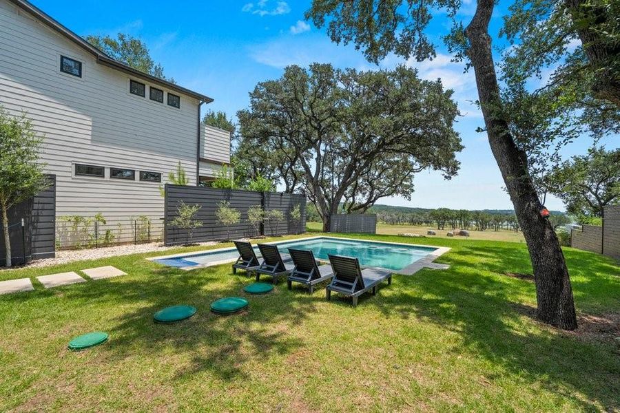 Pool with a tranquil view. Pool with a tranquil view.