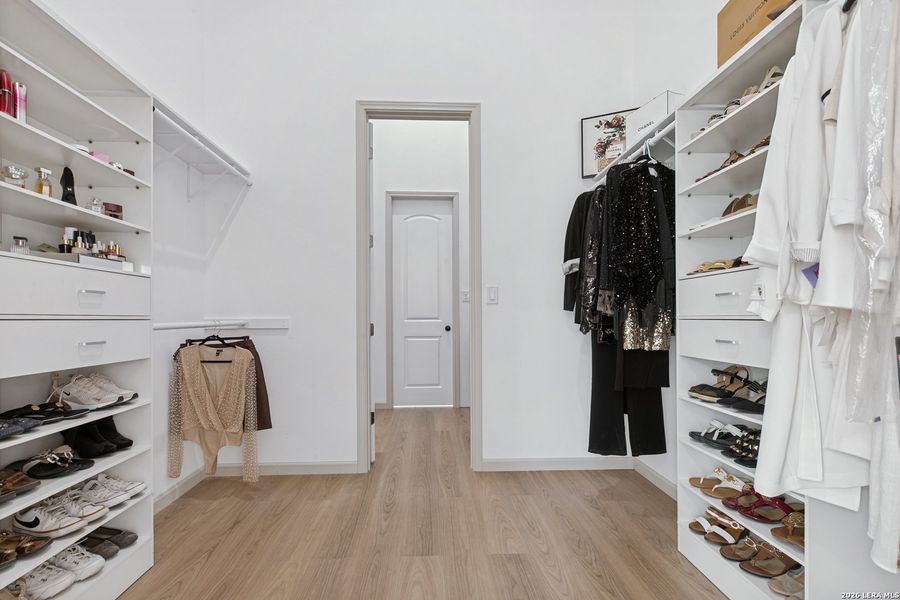 Furnished interior view inside a new home in , Von Ormy (Image 13).