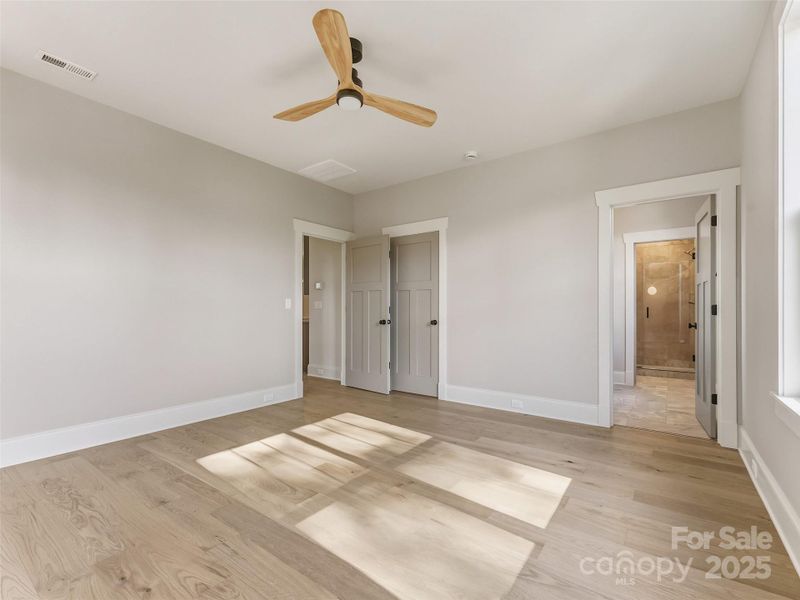 Spacious, unfurnished interior of a new home in , Brevard (Image 22).