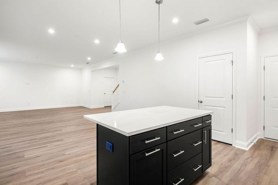 Furnished interior view inside a new home in Salem Bay, Beaufort (Image 11).