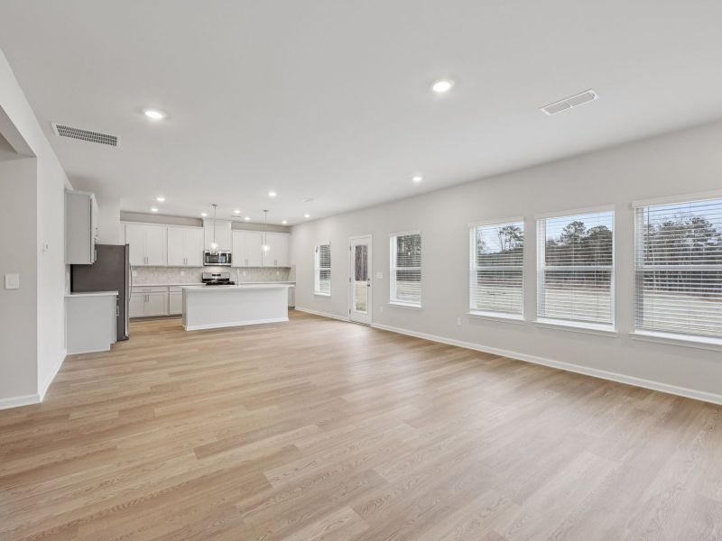 Spacious, unfurnished interior of a new home in Parkside at Grayson, Grayson (Image 13).